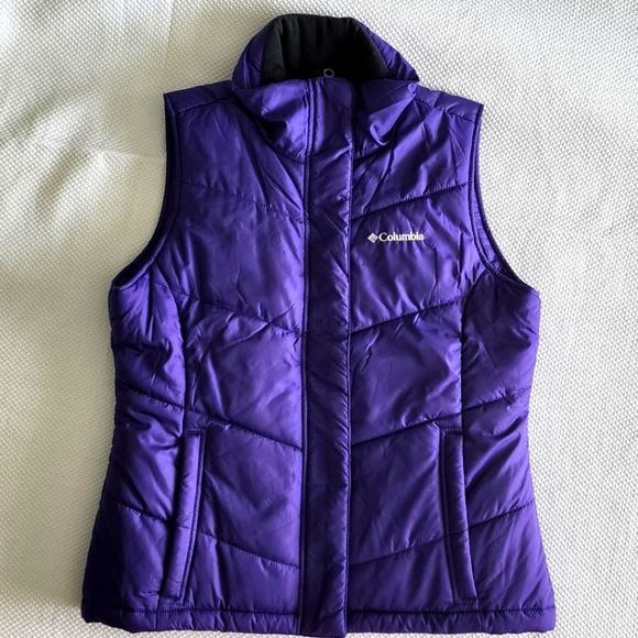 Columbia Jackets & Blazers - Columbia puffed winter vest